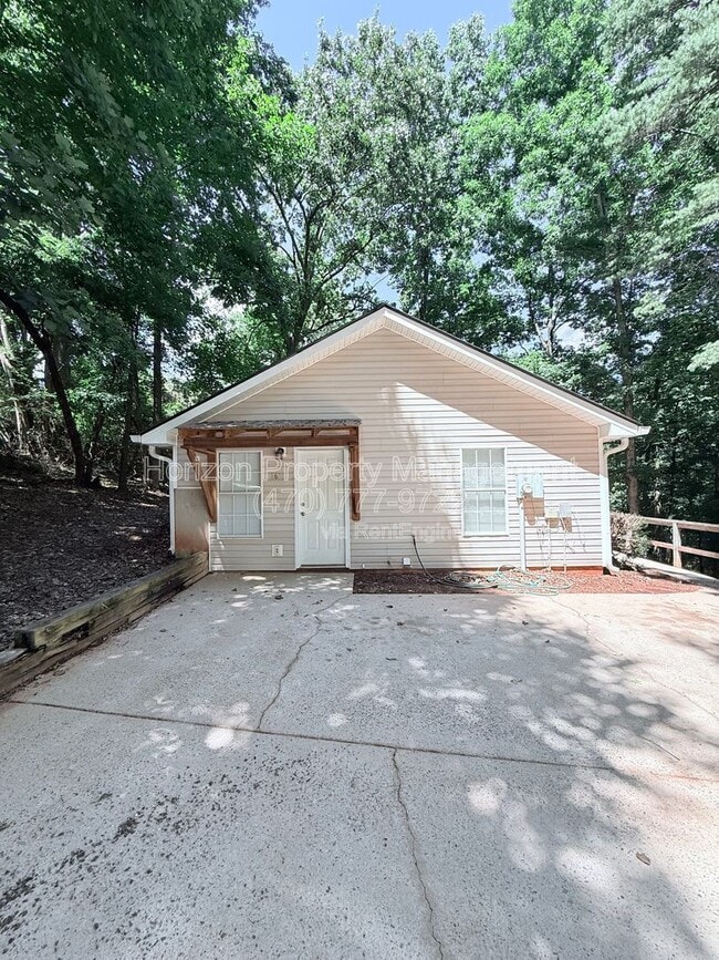 Photo - 6610 Overton Cir