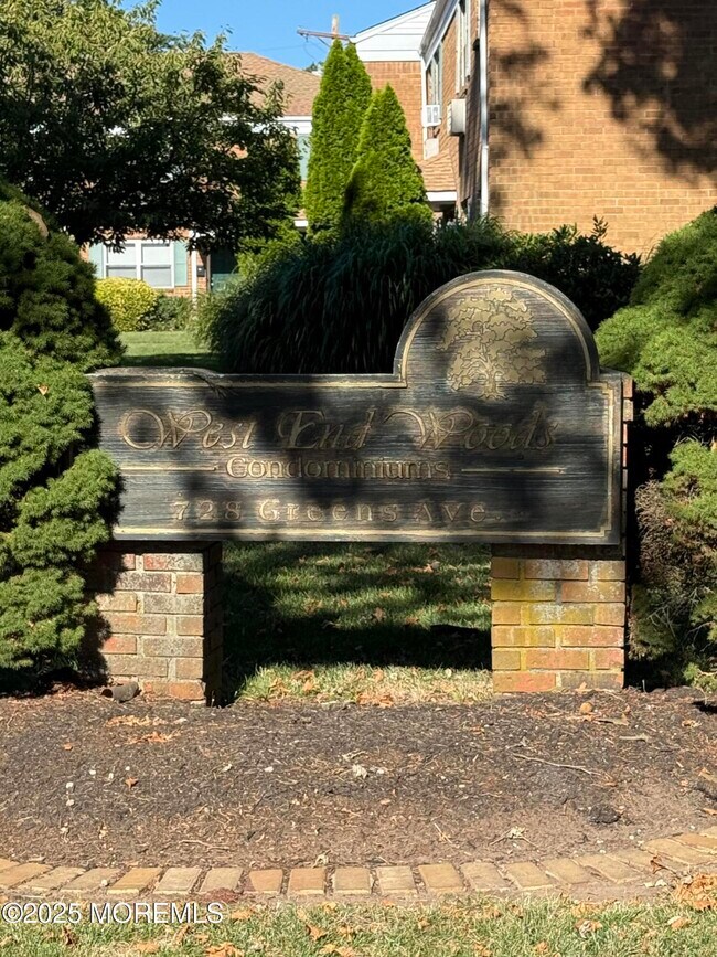 Photo - 728 Greens Ave Unidad 18