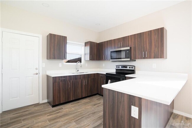 Photo - 4116 Walnut Ave Apartment Unit 4