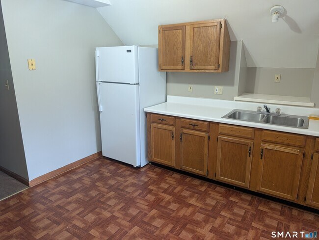 Photo - 226 Hillside Ave Unit 3rd Floor