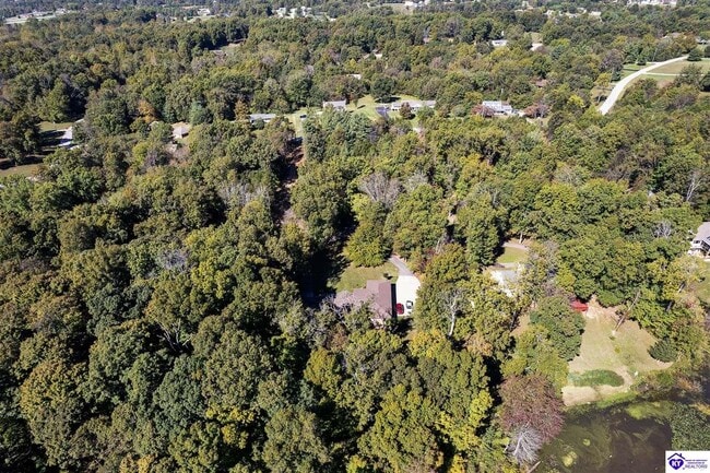 Photo - 306 Forest Trce