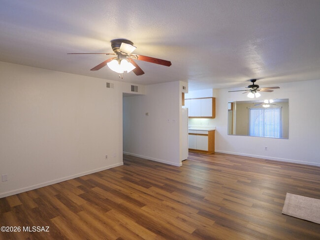 Photo - 6331 N Barcelona Ct Unit 917