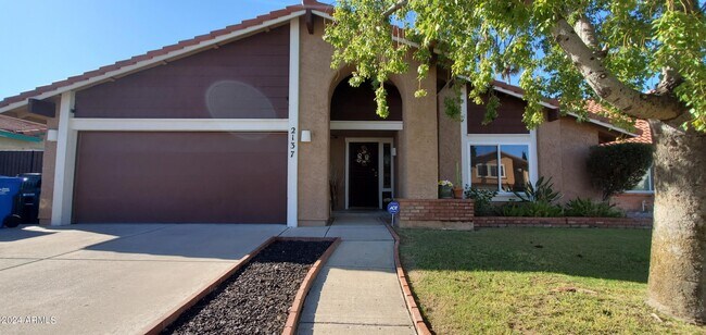 Photo - 2137 E Evans Dr