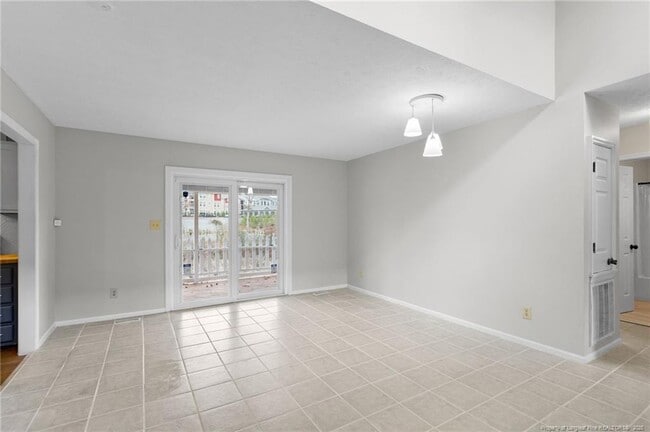 Photo - 1716 Valley Ridge Dr