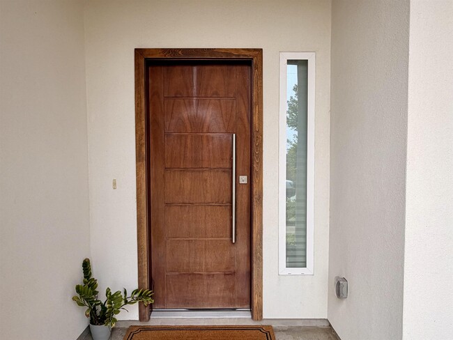 Photo - 9653 McPherson Rd Unit 202