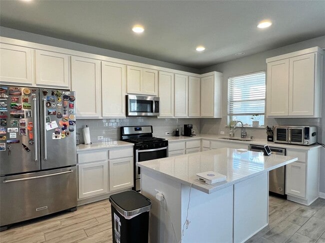 2904 Sage Ranch Dr