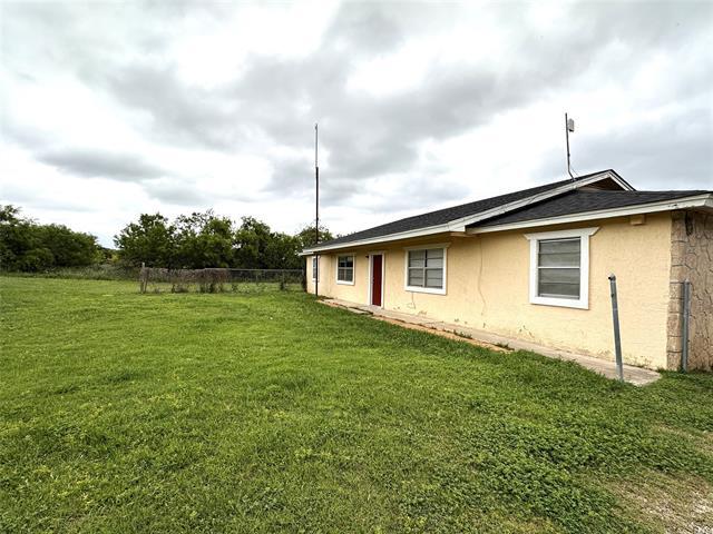 Building Photo - 1814 Spring Lake W