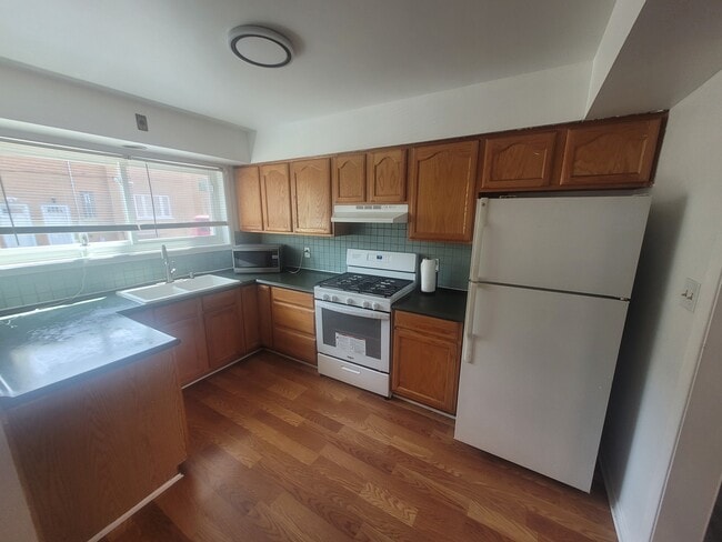 Building Photo - 7900 W Lawrence Ave Rental