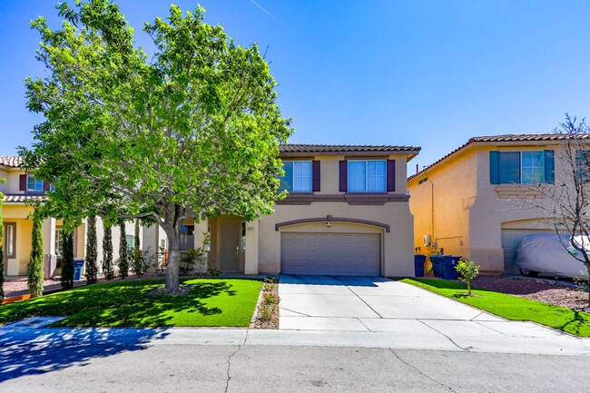 Photo - Southwest Pool Home With First Floor Bed And Bath