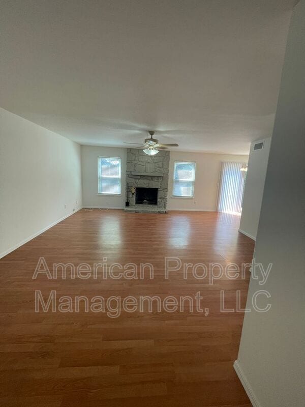 Photo - 1704 W 62nd St S