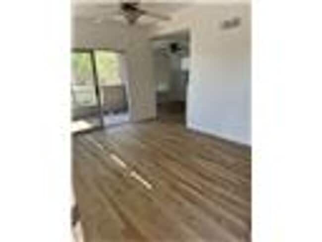 Photo - 4400 S Jones Blvd
