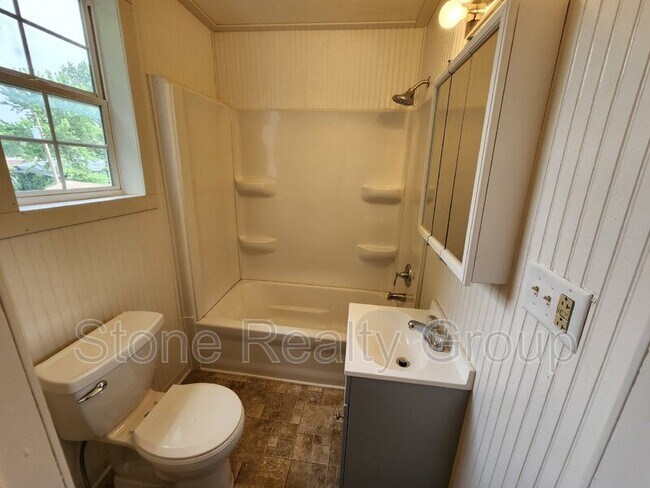 Photo - 1837 1/2 North 8th Street