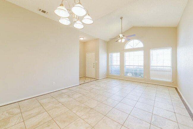 Photo - 6204 Tidewater Dr