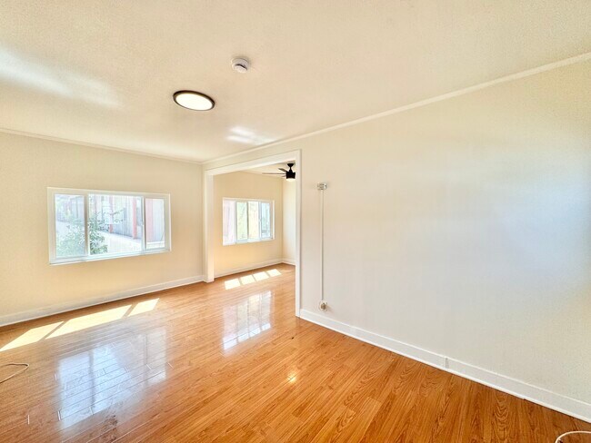 Photo - 1417 N Hobart Blvd Unit 1/8