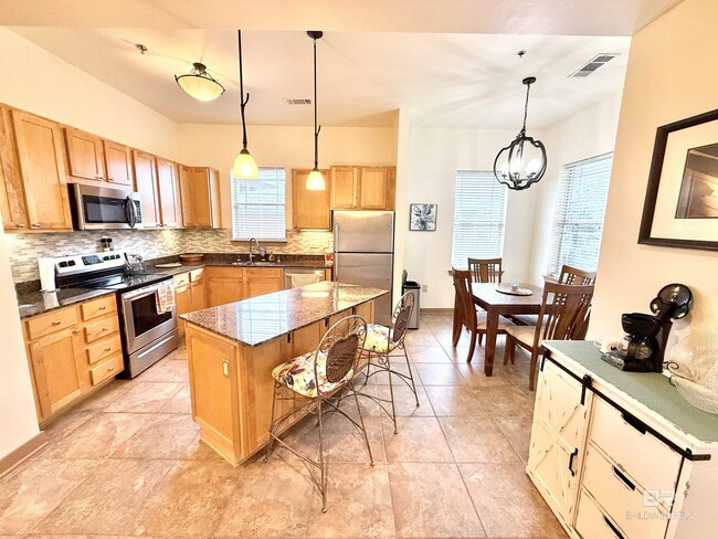 Photo - 1430 Regency Rd