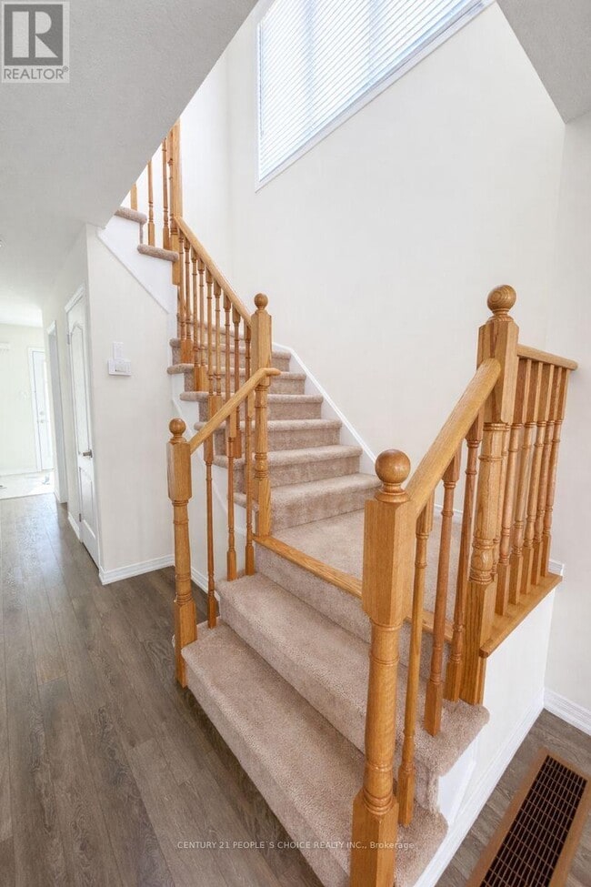 Photo - 7760 Redbud Ln