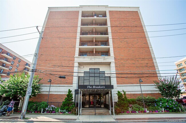 230 W Broadway Unit 610