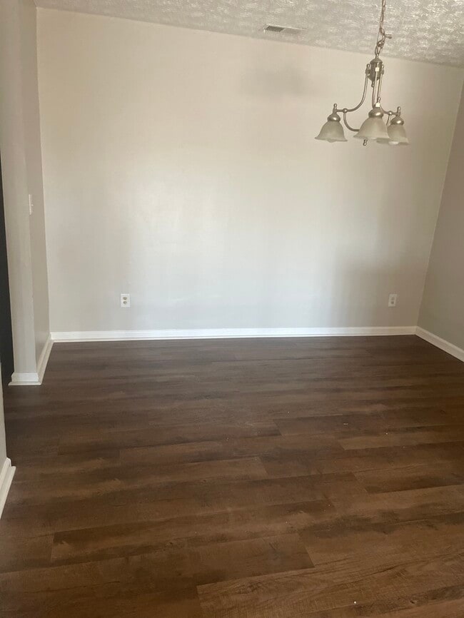 Photo - New Flooring Great Location! Unit 7104