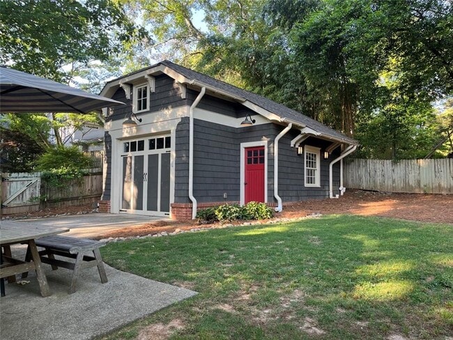 Photo - 124 Coventry Rd