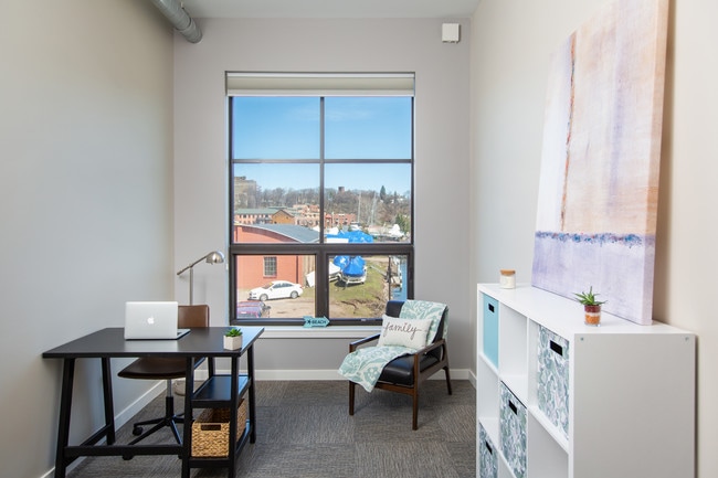 Photo - One Marquette Place