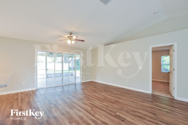 Photo - 8 Wild Oak Pl