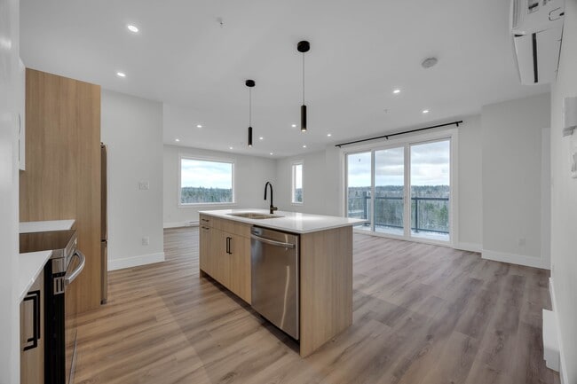 Photo - 1035 Melanson Rd Unit 616