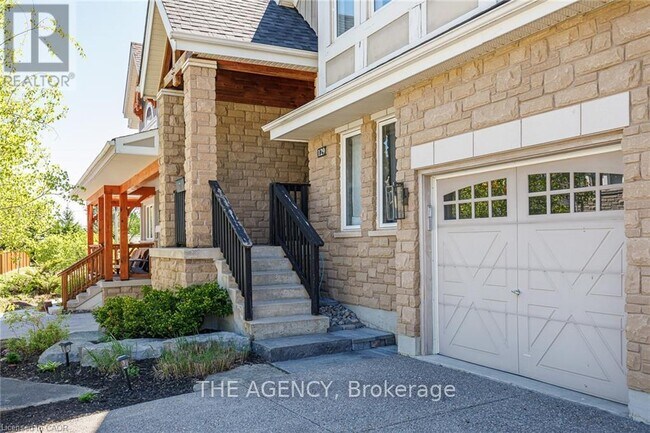 Photo - 129 Venture Boulevard