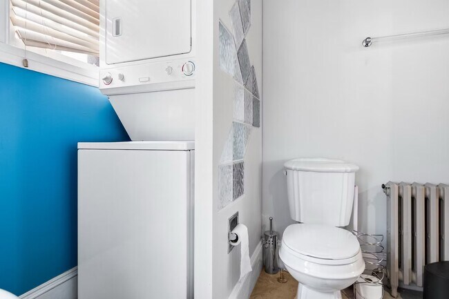 Photo - 69 Williams St