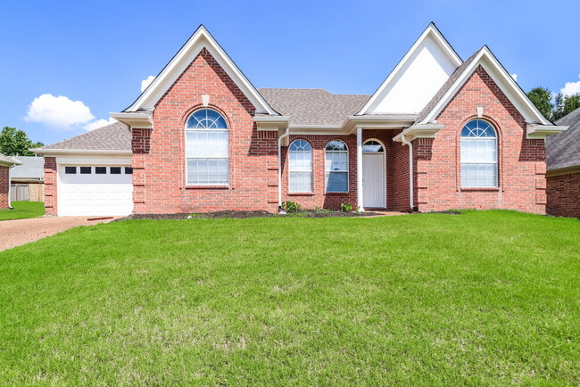 Building Photo - 1052 Mossy Knoll Dr