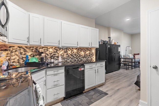 Photo - 2021 N 16th St
