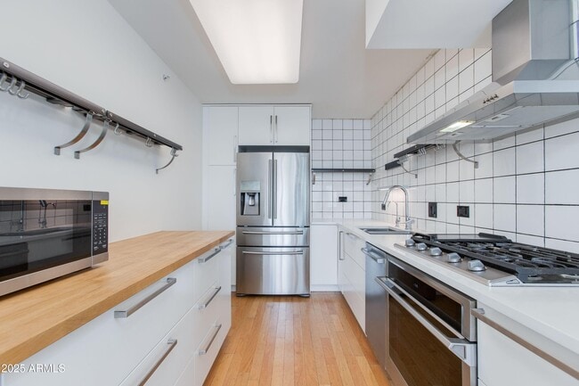 Photo - 4808 N 24th St Unidad 806