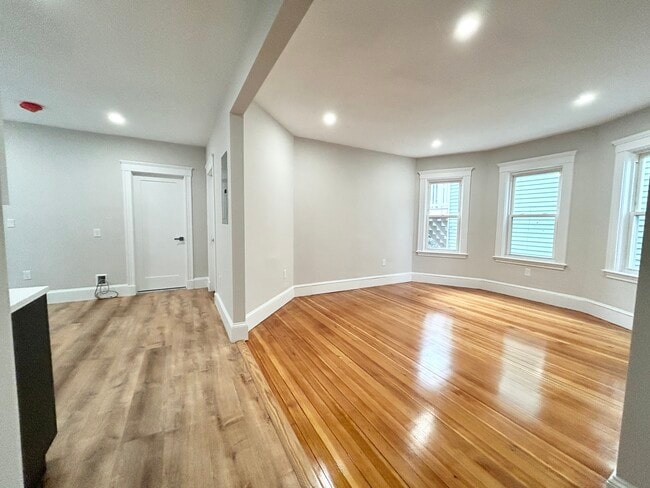 Photo - 21 Sudan St Unidad 2T