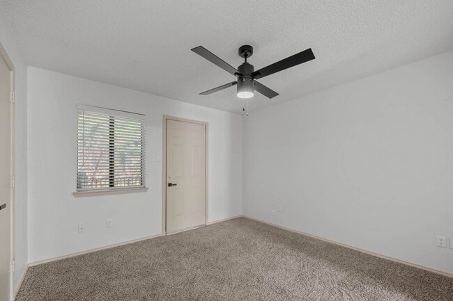 Photo - Little Creek Apartments – Your Ideal Home ...