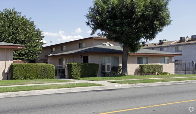 Photo - The Merrill Manor Apartments