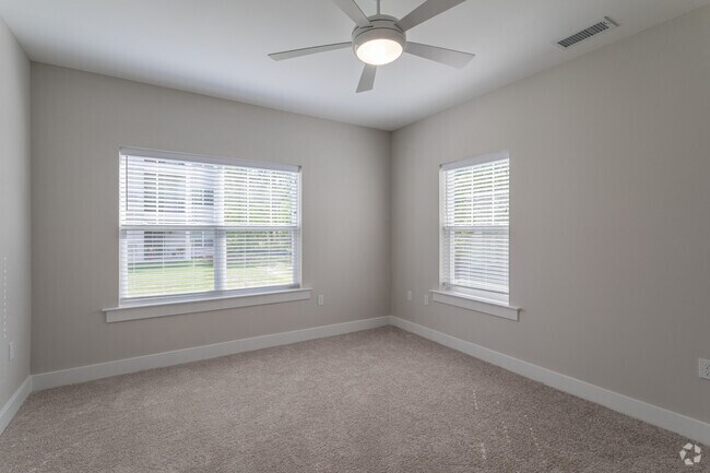 1 BR, 1 BA - 953SF - Bedroom