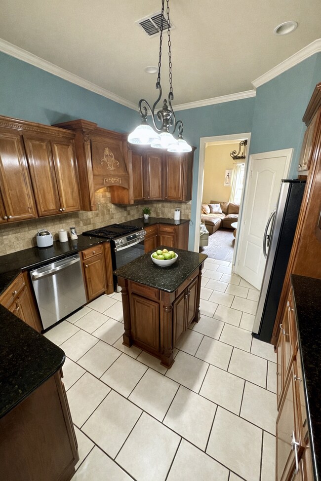 Photo - Lakewood Neighborhood!