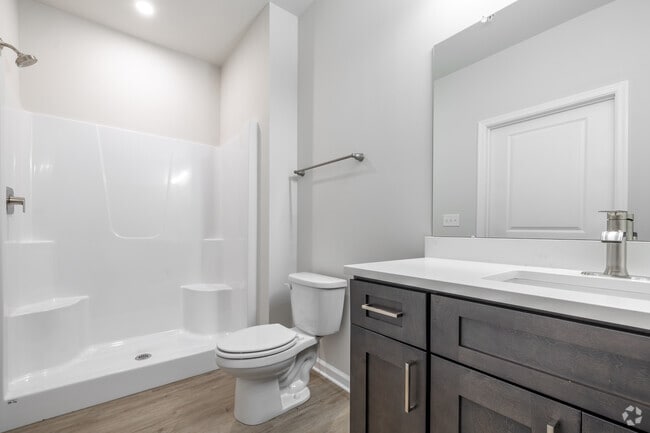 2BR, 2BA - 1148SF - Primary Bathroom