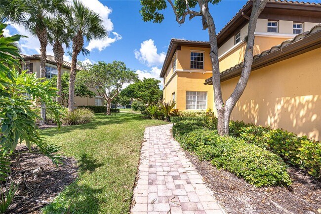 Photo - 8231 NW 127th Ln