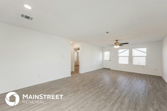 Photo - 6515 Scarecrow Wy