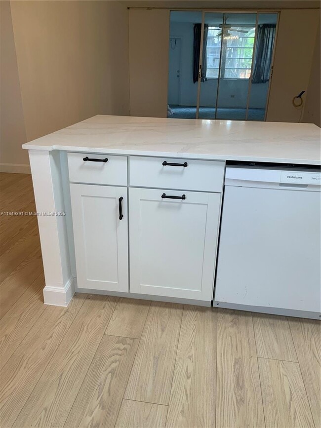 Photo - 443 NE 195th St Unit 137