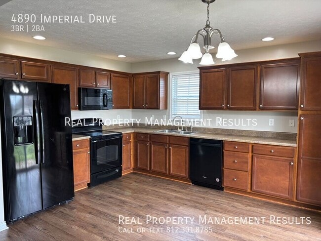 Photo - 4890 Imperial Dr
