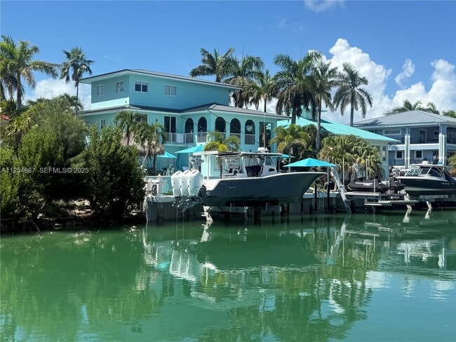 Building Photo - 124 Indies Dr S