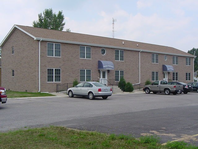 Primary Photo - 101 E Bannon St