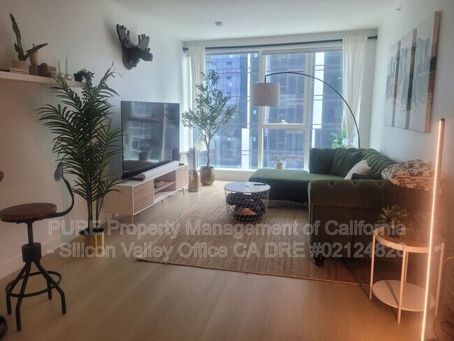 Photo - 188 W St James St