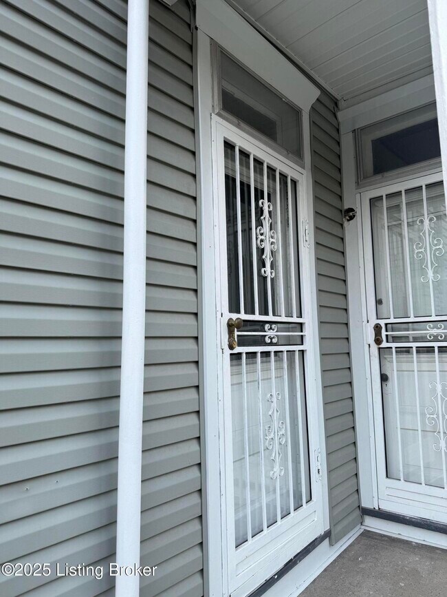 Photo - 1529 Christy Ave Unidad 2