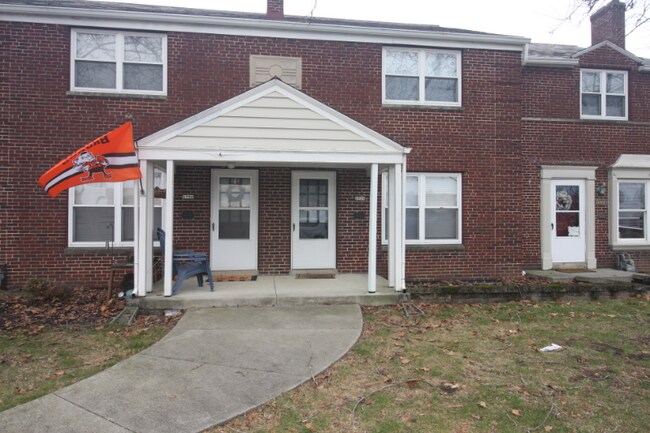 Photo - 1726-1736 Northwest Blvd Unit 1728