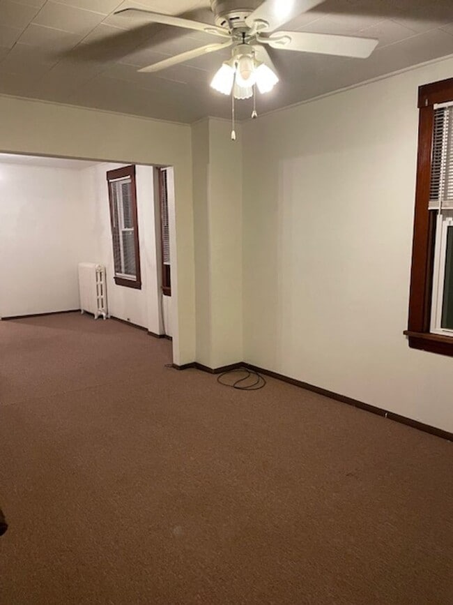 Photo - 1452-1454-1454 Franklin St