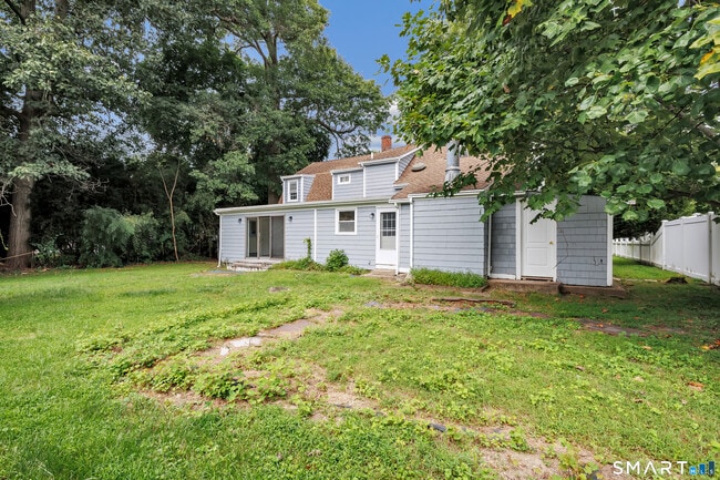 7 Richards Ln