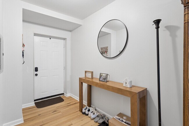 Photo - 102 Spruce St Unit B