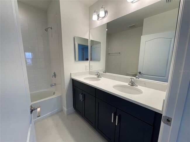 Photo - 2561 Star Apple Wy